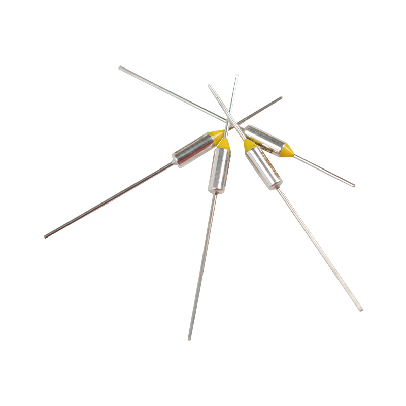 Termisk engangssikring Engangs ikke-genoprettelig termisk sikring inde i små husholdningsapparater Termisk engangssikring Engangs ikke-genoprettelig termisk sikring inde i små husholdningsapparater